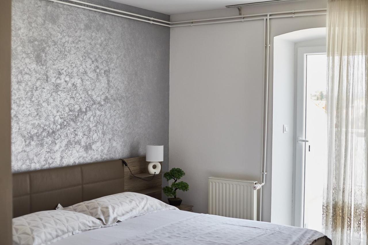 Apartments Vila Dk Malinska Dış mekan fotoğraf