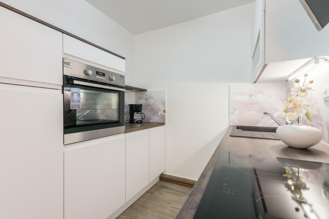 Apartments Vila Dk Malinska Dış mekan fotoğraf