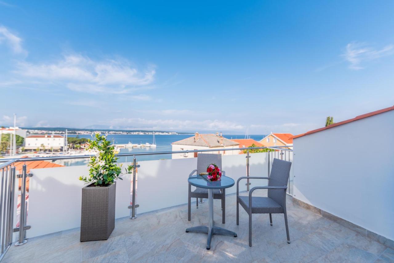 Apartments Vila Dk Malinska Dış mekan fotoğraf